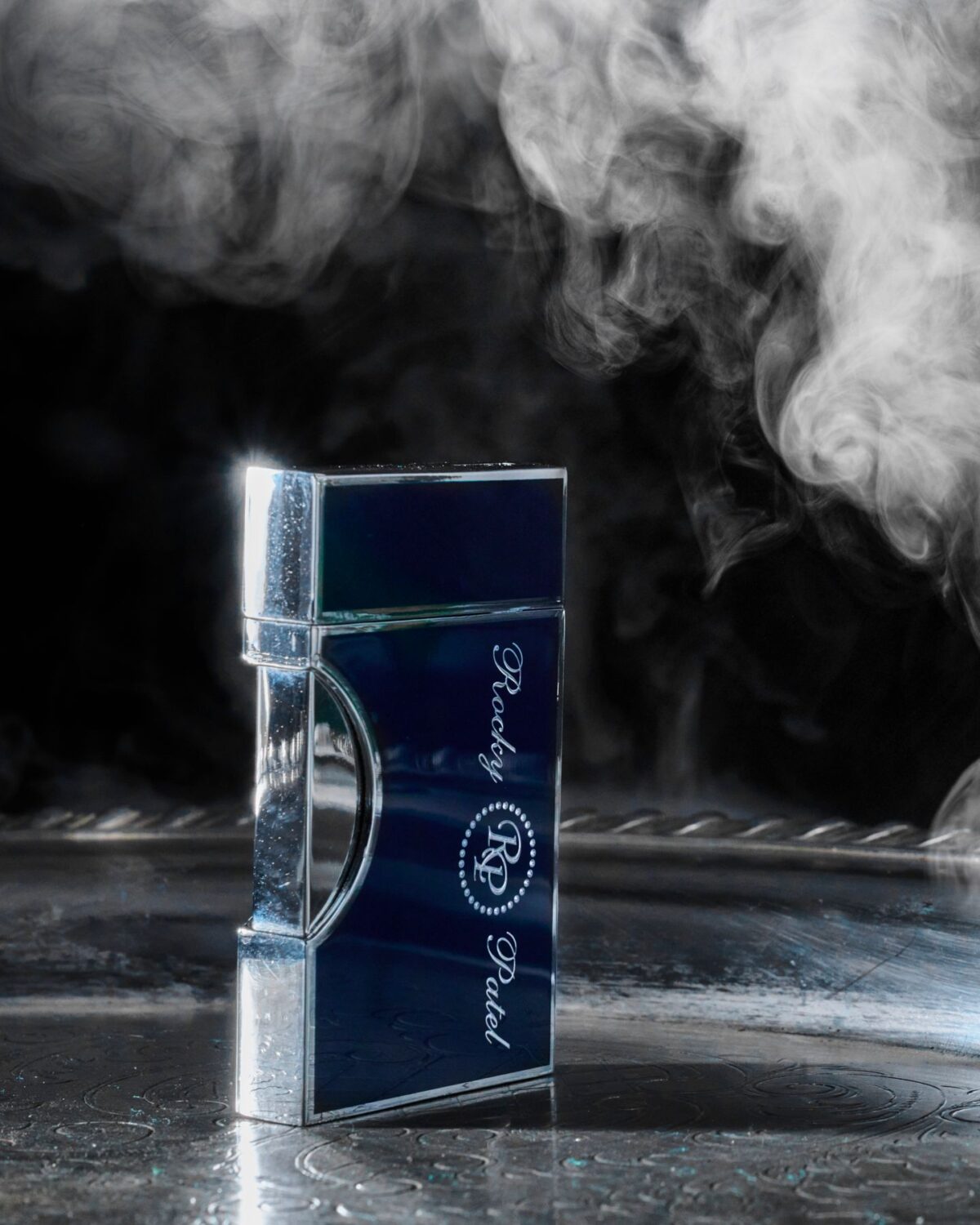 Rocky Patel Crest Lighter Navy Blue